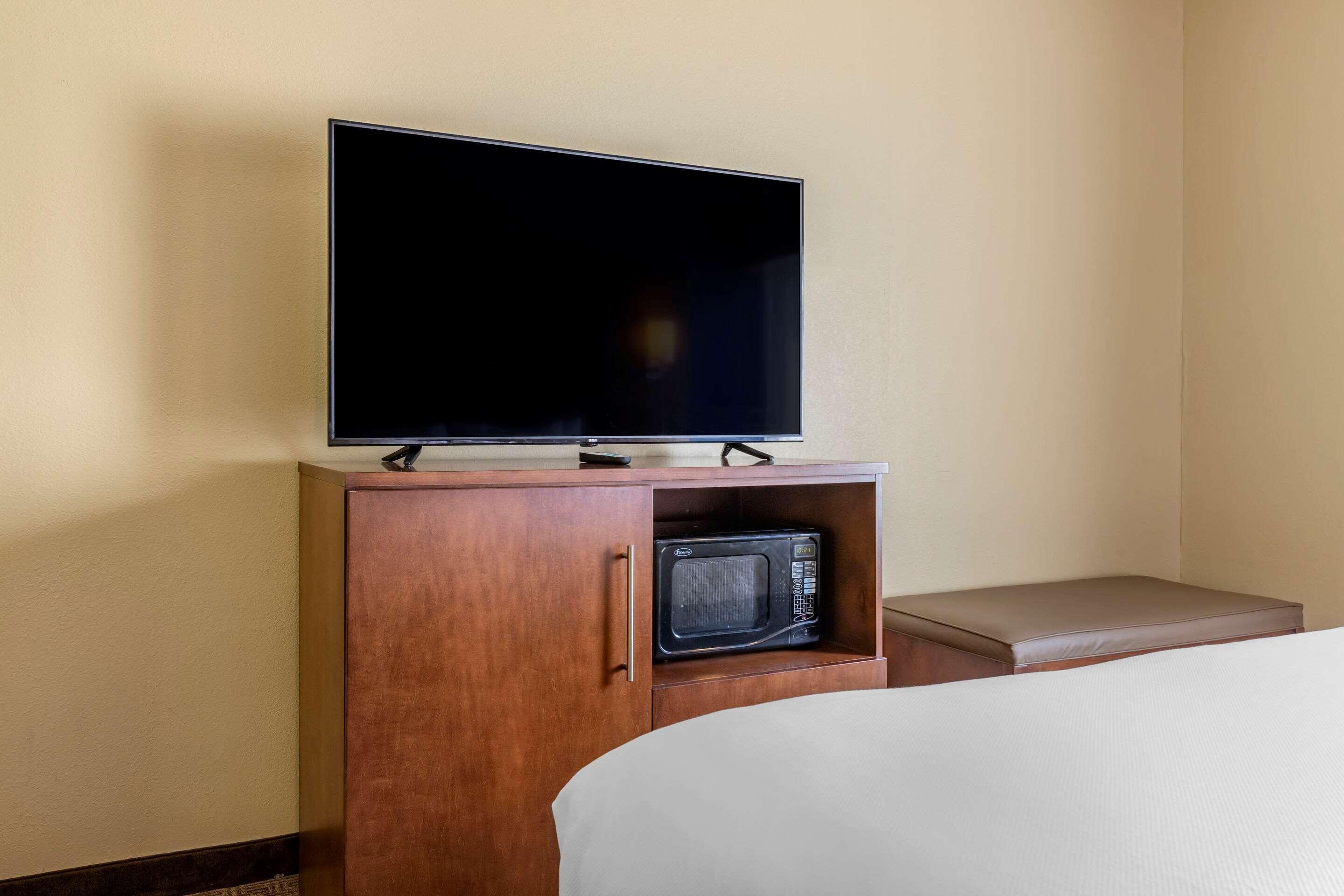 Comfort Inn & Suites Statesboro - University Area Esterno foto