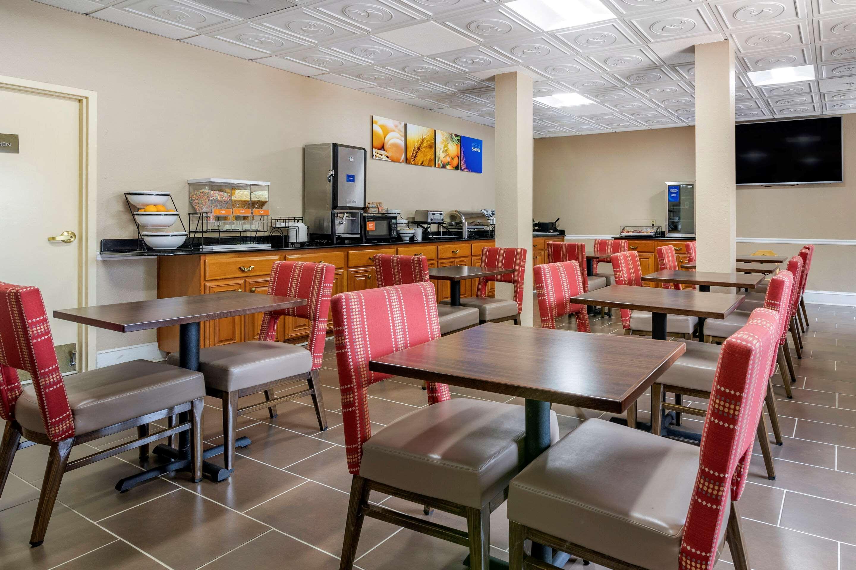 Comfort Inn & Suites Statesboro - University Area Esterno foto