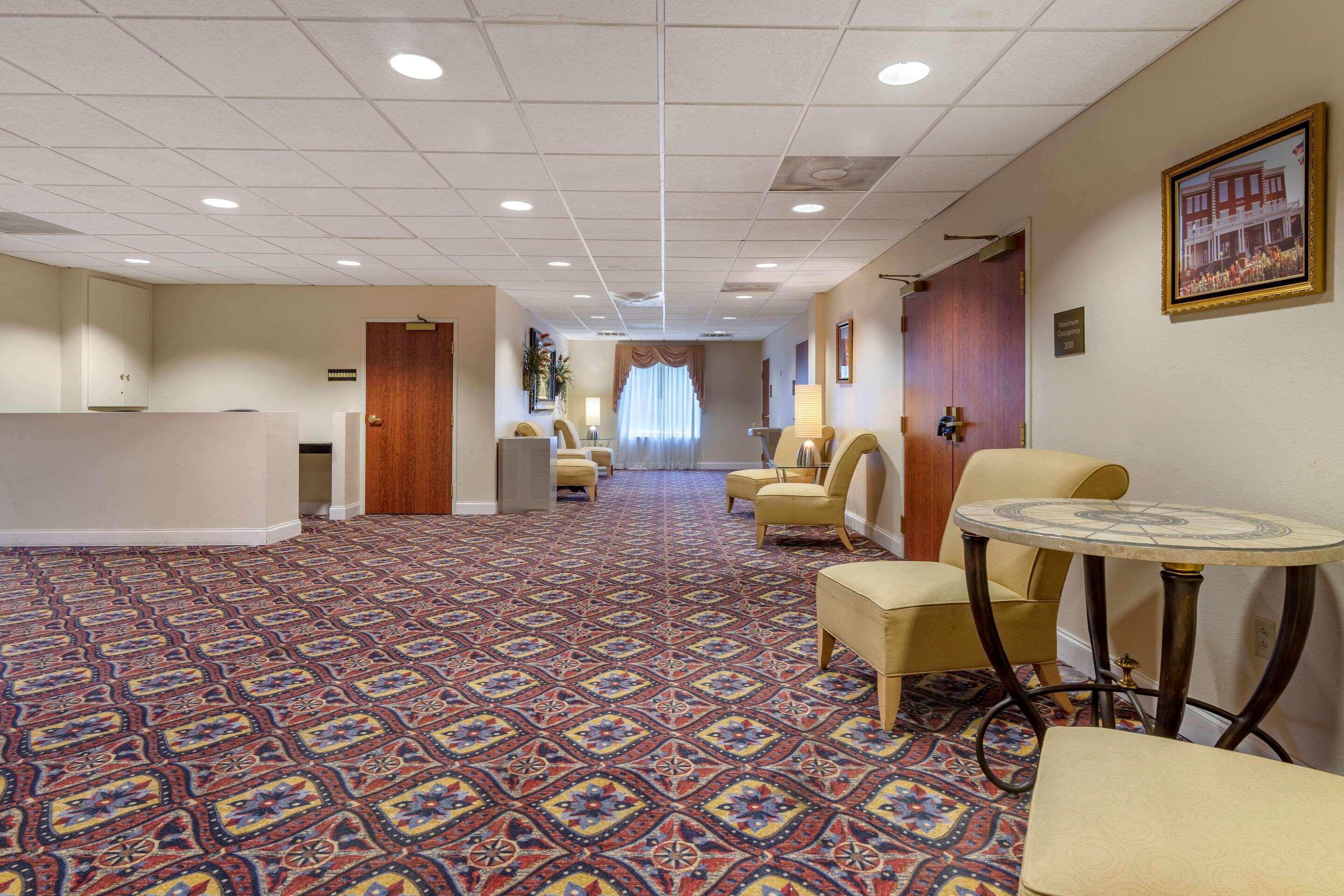 Comfort Inn & Suites Statesboro - University Area Esterno foto