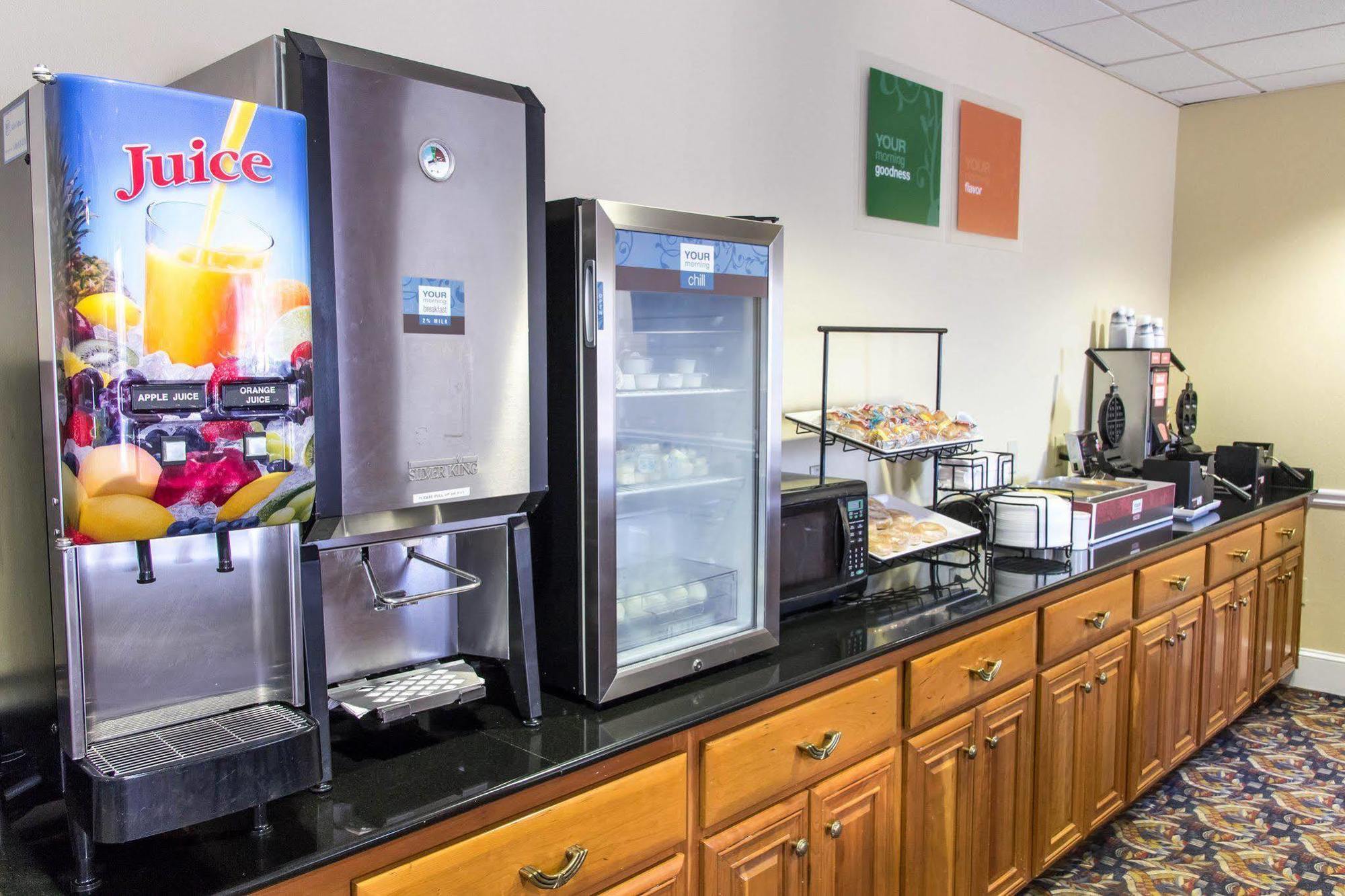 Comfort Inn & Suites Statesboro - University Area Esterno foto
